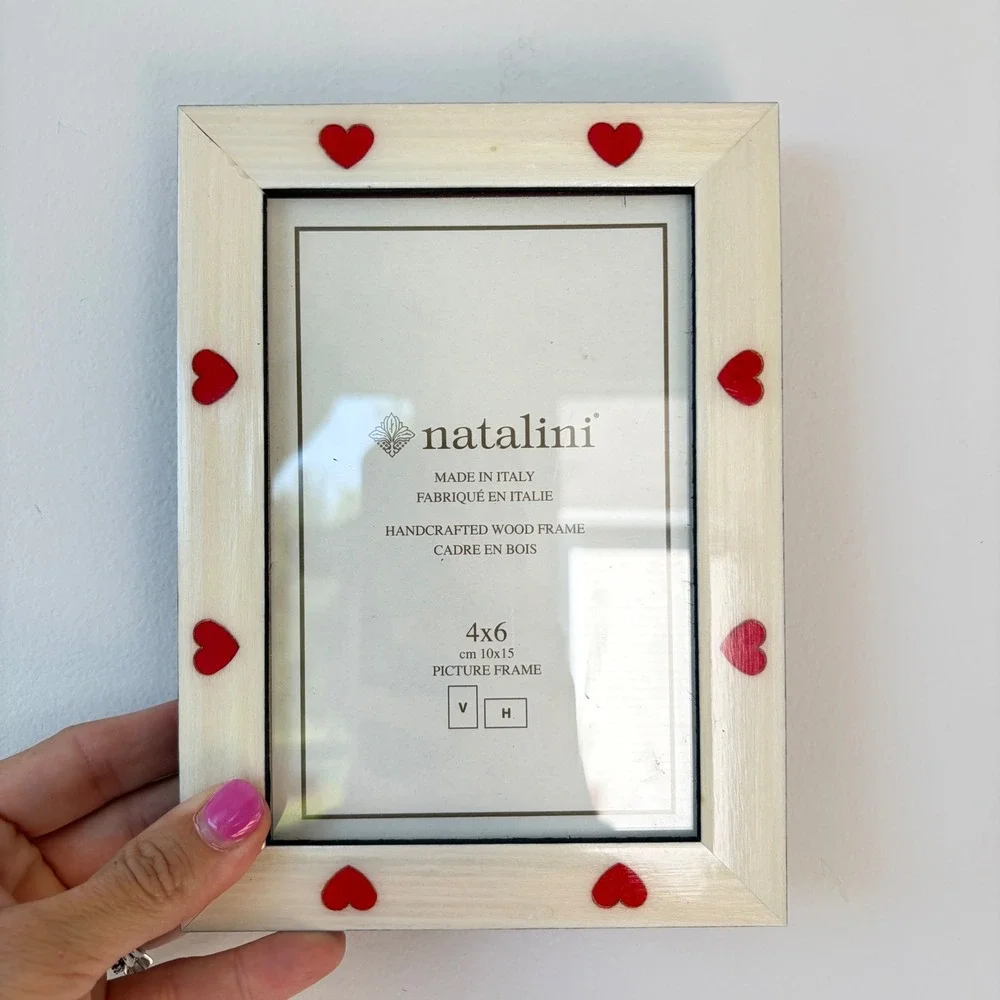Natalini Italy Handcrafted Wood 4x6 Picture Frame Cream Red Inlaid Hearts